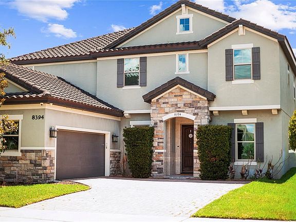 5th image of 8394 Lookout Pointe Dr