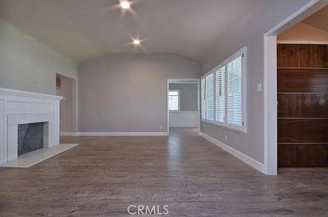 4423 Ethel Ave — Photo 6