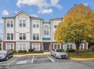 9801 Feathertree Ter APT 104, Gaithersburg, MD 20886