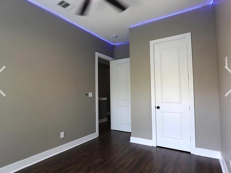 4422 Phlox St — Photo 10