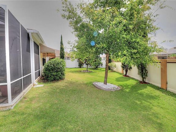 5th image of 612 Audrey Ln