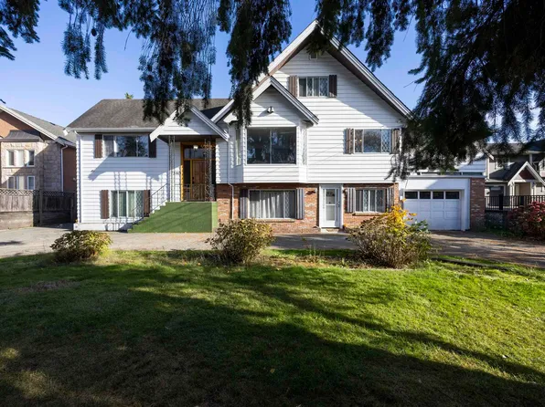 7540 No 2 Rd, Richmond, BC V7C 3L9