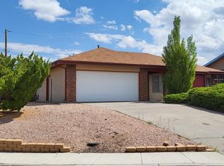 203 Cactus Rd, Gallup, NM 87301