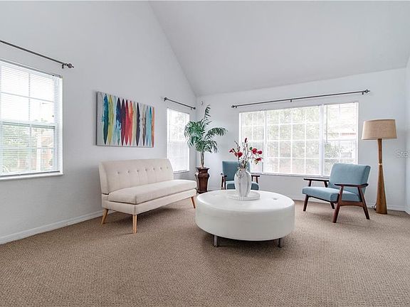 4th image of 10446 White Lake Ct