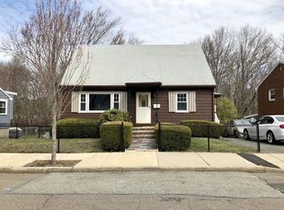 142 Grover St, Everett, MA 02149