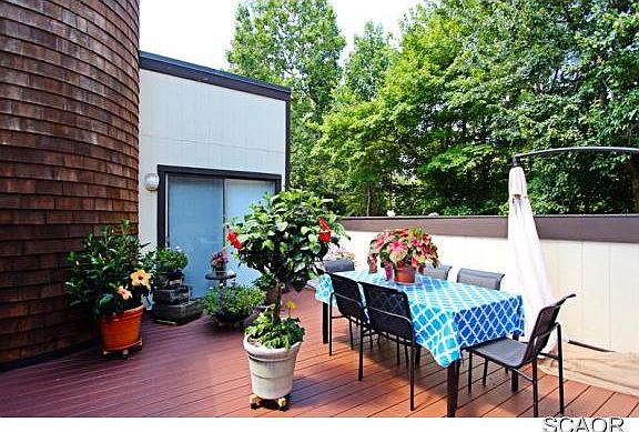 3rd image of 1302 Forest Hills Ct #13A2
