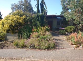 4920 SW Forney St, Seattle, WA 98116