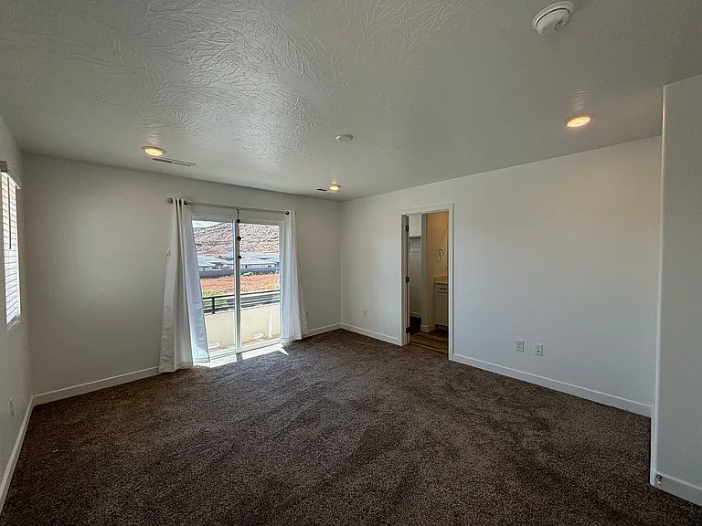 1361 S Pole Creek Ln — Photo 8