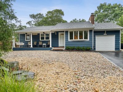 111 E Tiana Rd, Hampton Bays, NY, 11946