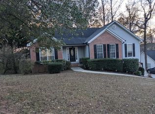 5497 Riverchase Dr, Flowery Branch, GA 30542