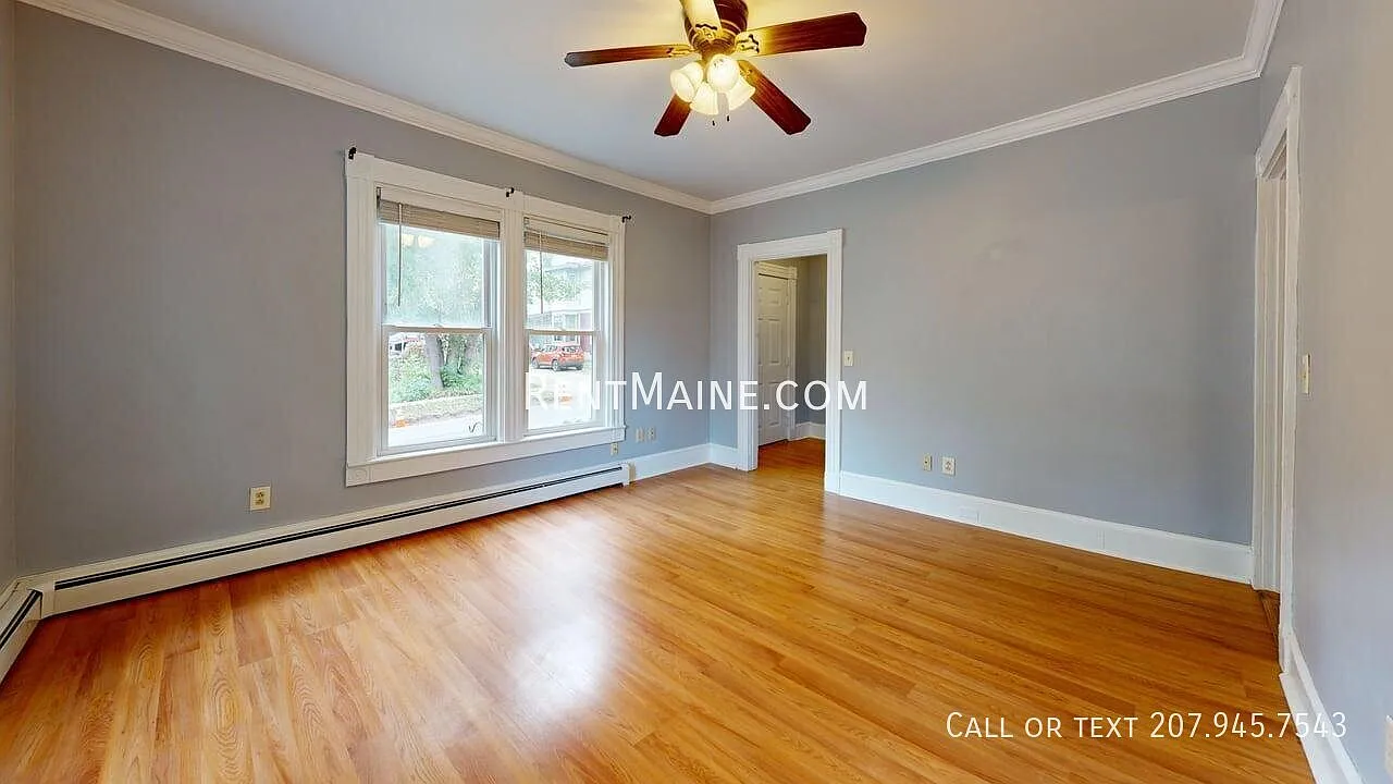 2 bed, 1.5 bath, 1200 sqft, $1,400 — Photo 4