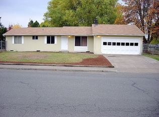 1382 NE 10th Ave, Hillsboro, OR