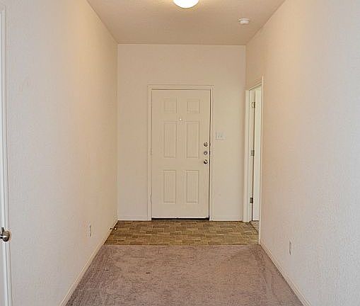 4th image of 6702 Keechi Valley Dr