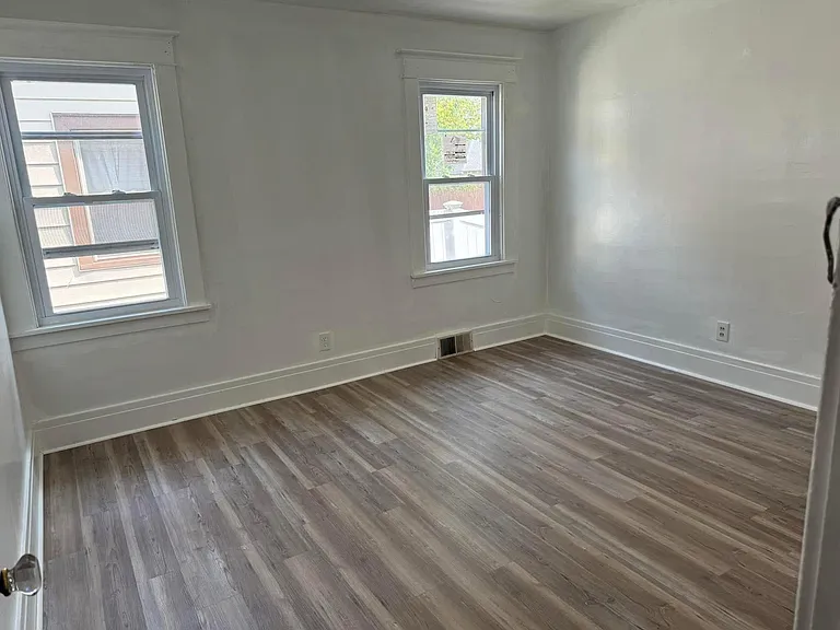 217 Dartmouth Ave — Photo 5