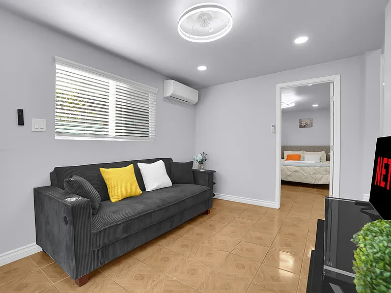 2132 Brawley St — Photo 12