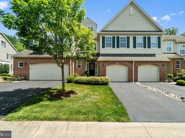 258 Deepdale Dr, Kennett Square, PA 19348