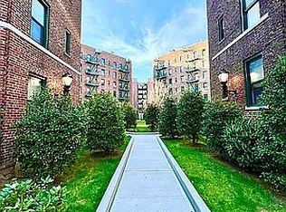 34-19 90th St #B33, Jackson Heights, NY 11372