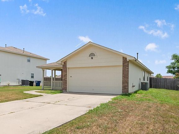 5th image of 315 McCoy Ln