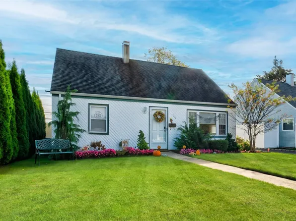 2494 Hull Avenue, North Bellmore, NY 11710