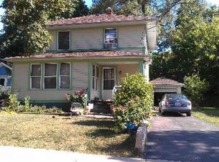 391 Ann St, Elgin, IL 60120