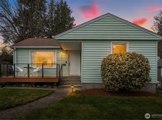 3831 52nd Avenue SW, Seattle, WA 98116
