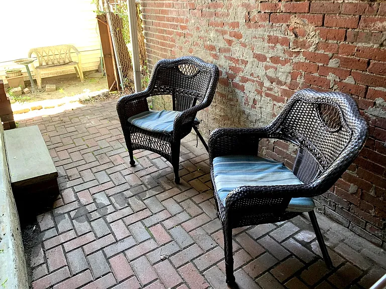270 E St #1 — Photo 10