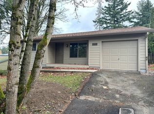 4879 SW Taylors Ferry Rd, Portland, OR 97219