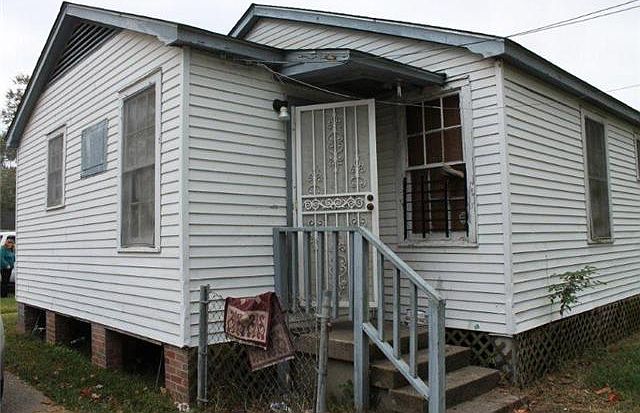 2nd image of 5211 Oaklon Dr
