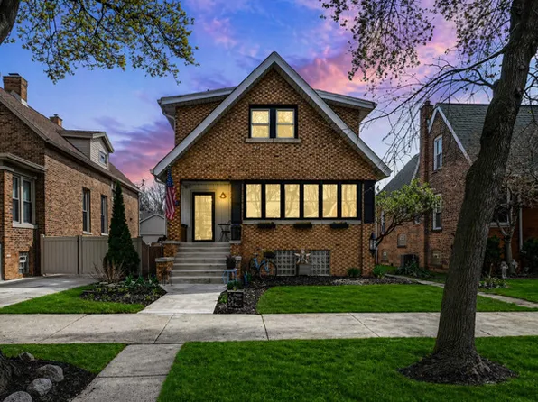 10829 S Maplewood Ave, Chicago, IL 60655