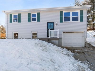 3213 Elaine Dr NW, Cedar Rapids, IA, 52405