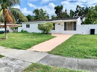 1050 NE 156th St, North Miami Beach, FL 33162