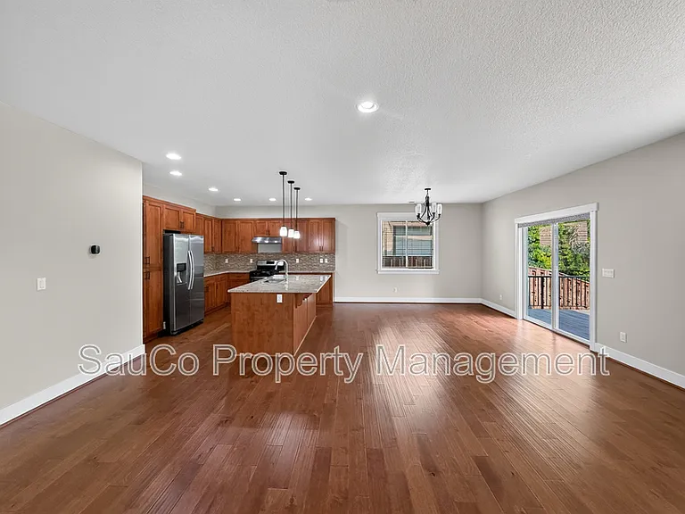 20269 SW Gracie St — Photo 5