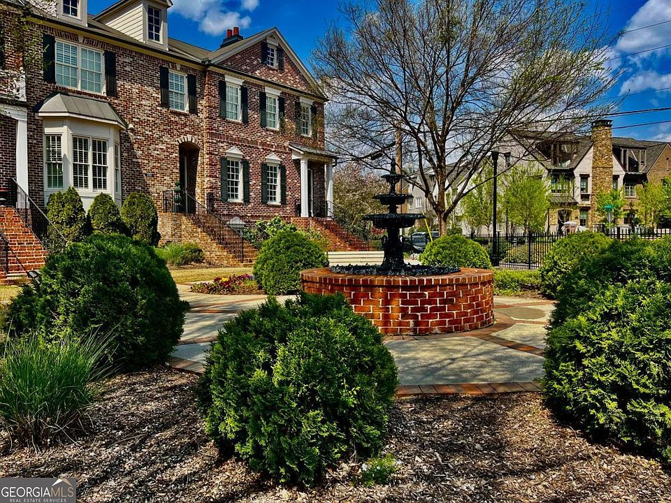 1st image of 260 Rose Garden Ln