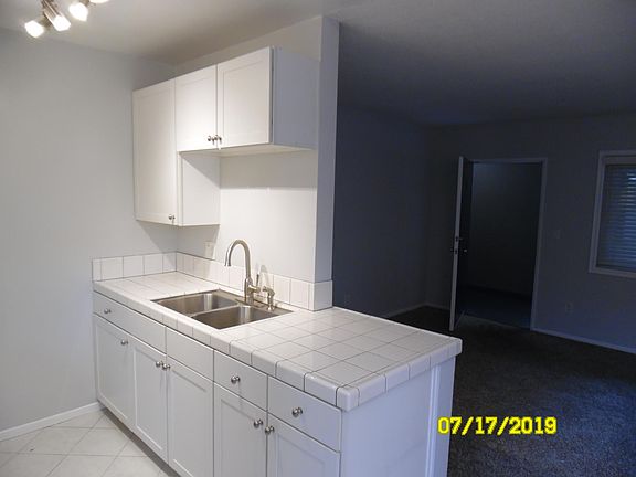 2nd image of 1255 Seward St APT 109