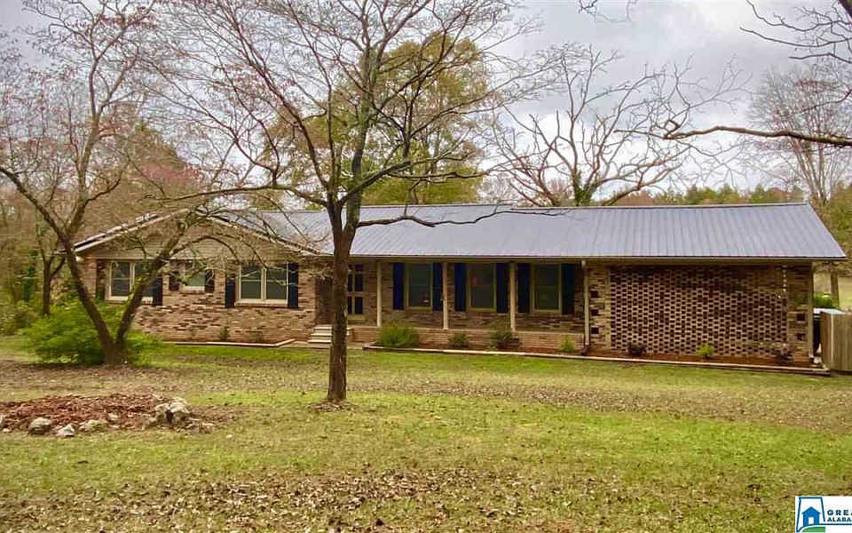 1st image of 441 Dogwood Ln