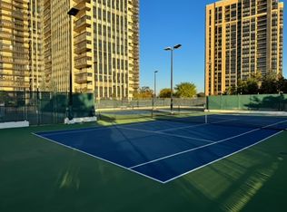 300 Winston Dr APT 2906, Cliffside Park, NJ 07010