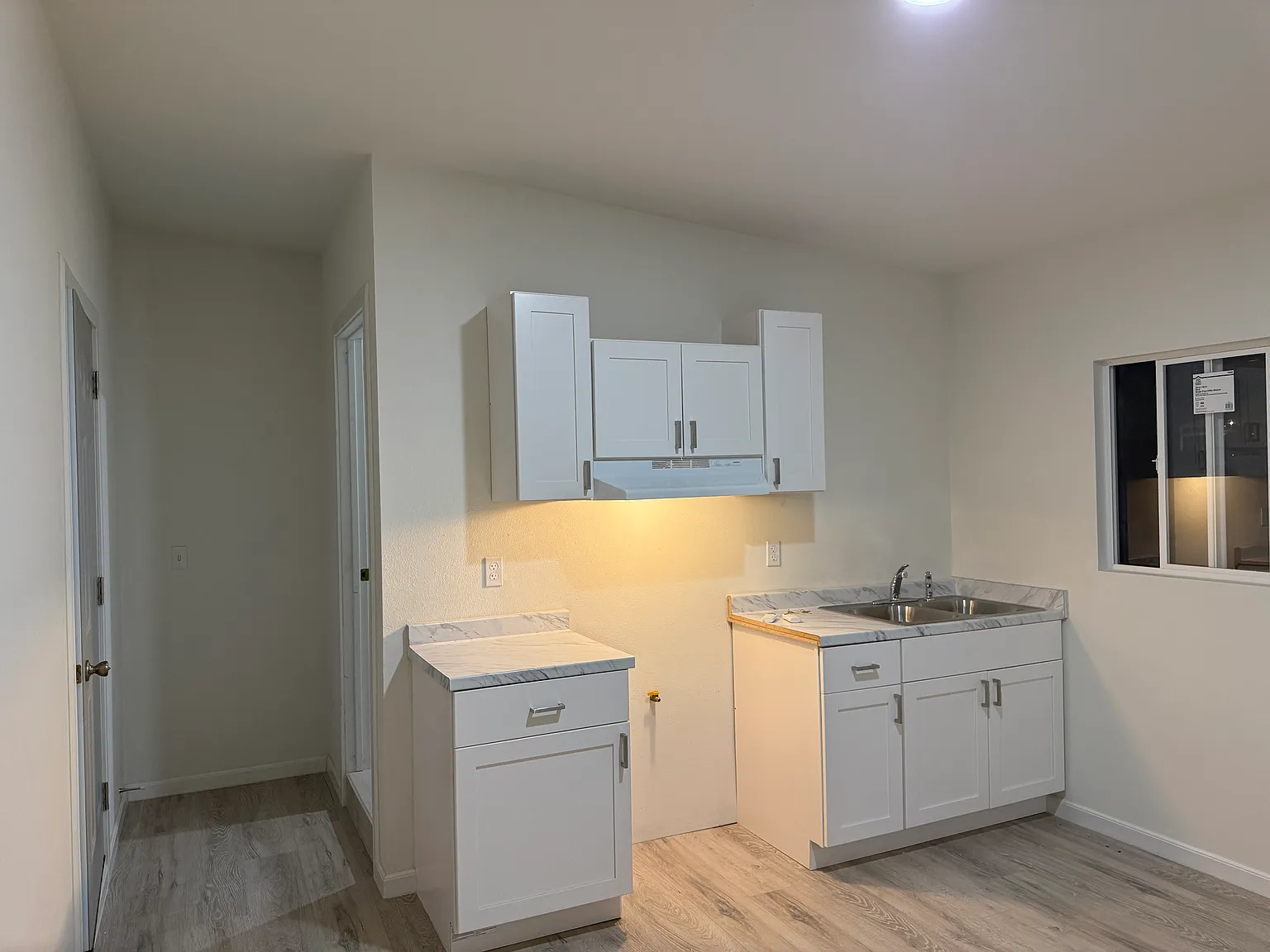 31051 Neer St — Photo 3