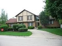 8402 Crown Cir photo 1