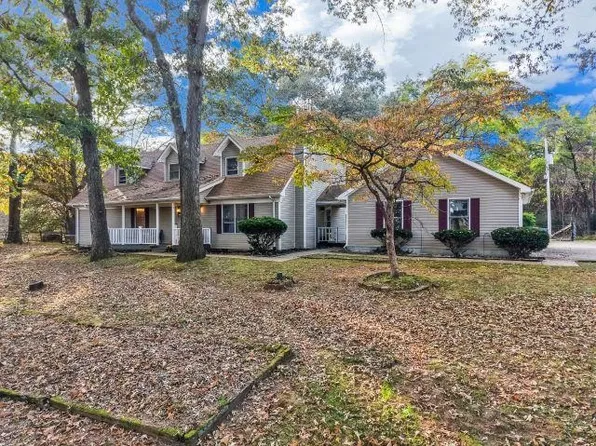 1525 Peachtree Ln, Bowling Green, KY 42103