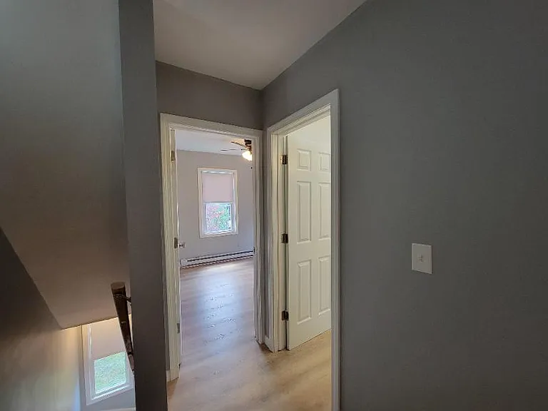 30 Beacon Ave — Photo 10