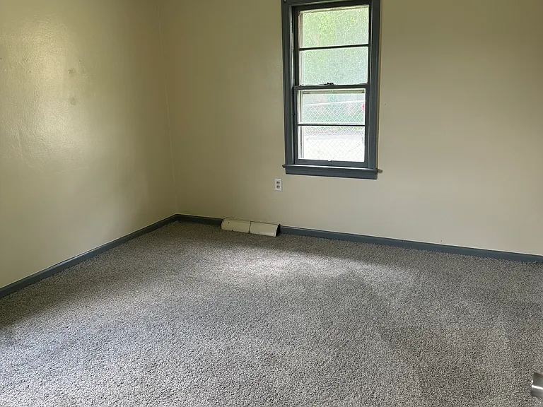 308 Watson Ave — Photo 24