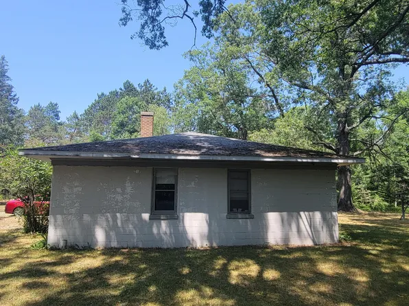 7235 Pine Creek Rd, Manistee, MI 49660