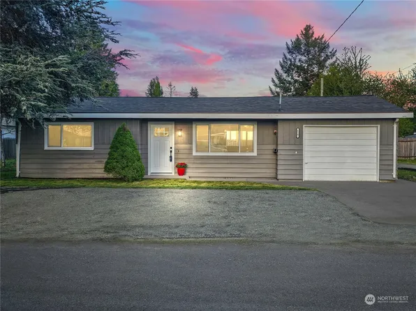414 N 13th Street, Elma, WA 98541