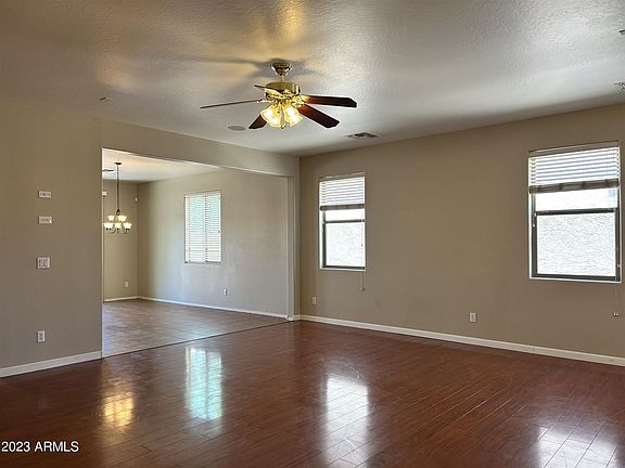 3rd image of 6810 S 70th Dr