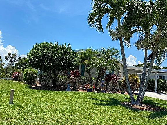 2nd image of 7821 White Ibis Ln
