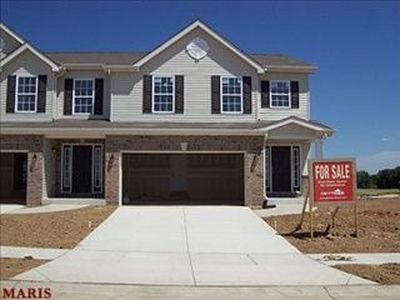 2002 Chestnut Pines Ct, Saint Peters, MO, 63376