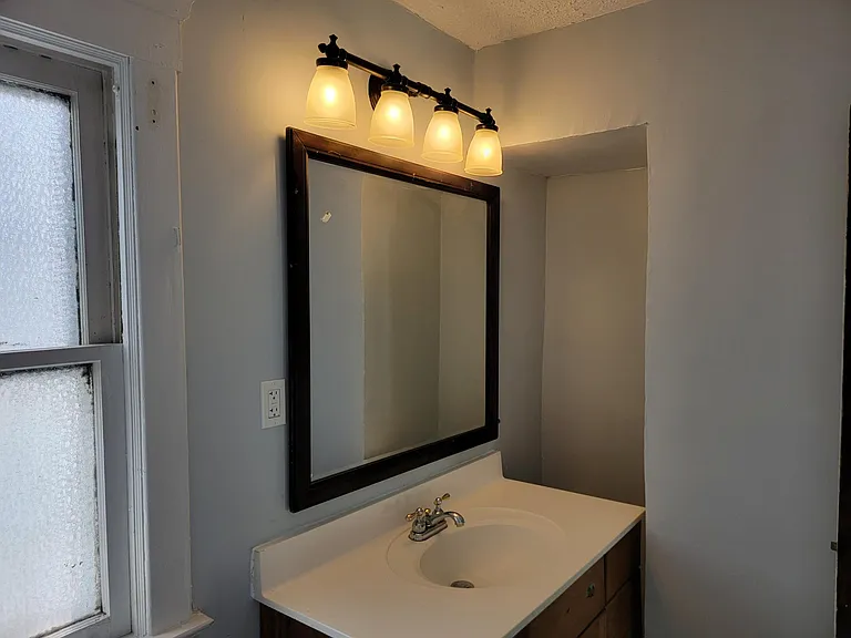 1391 Clearaire Rd — Photo 6