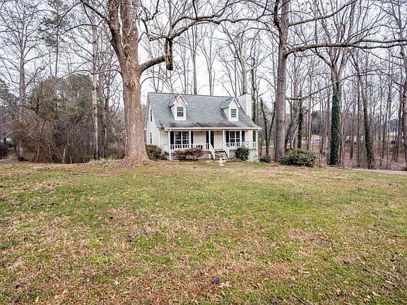 4th image of 803 Sandra Lynn Ln