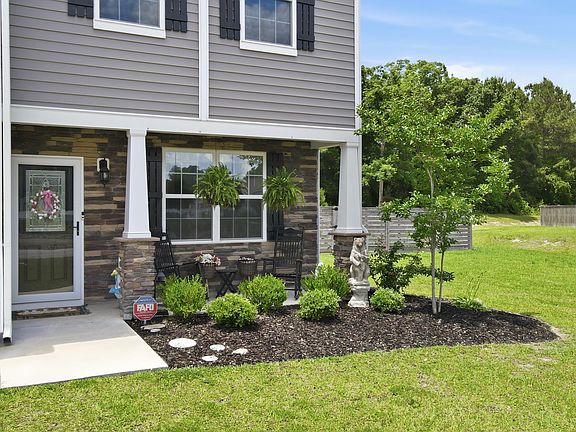 3rd image of 116 Featherstone Lane