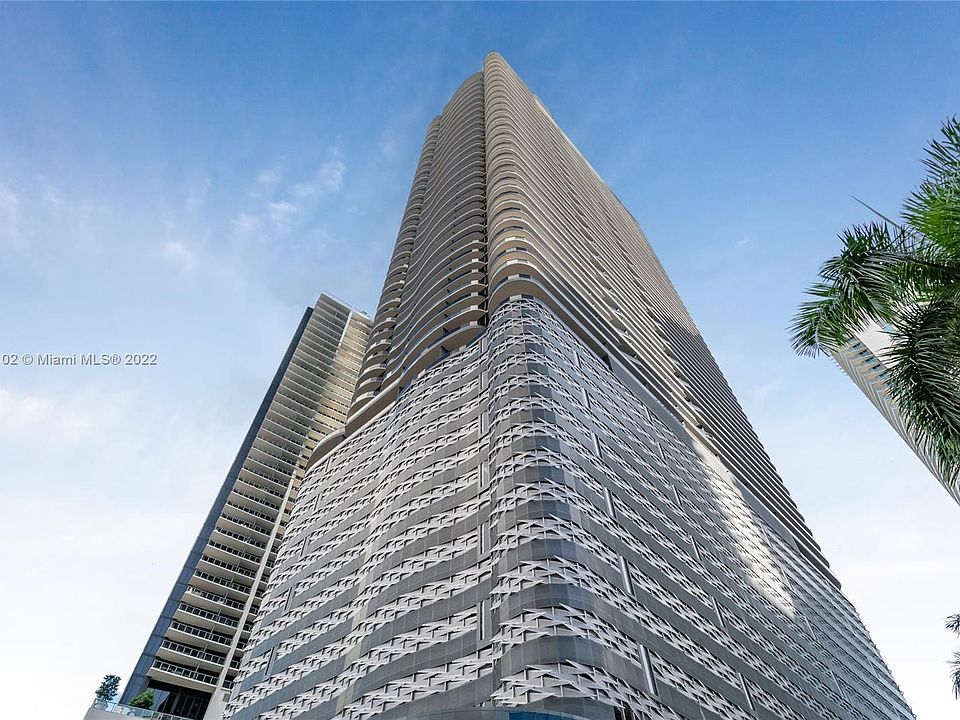 1st image of 1000 Brickell Plz #3714